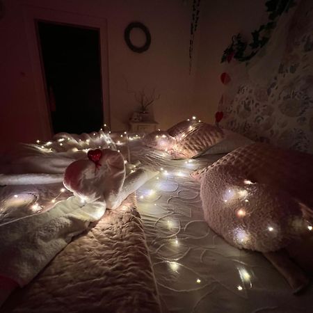 Domaine Des Anges Bed & Breakfast Avesnes-sur-Helpe Bagian luar foto