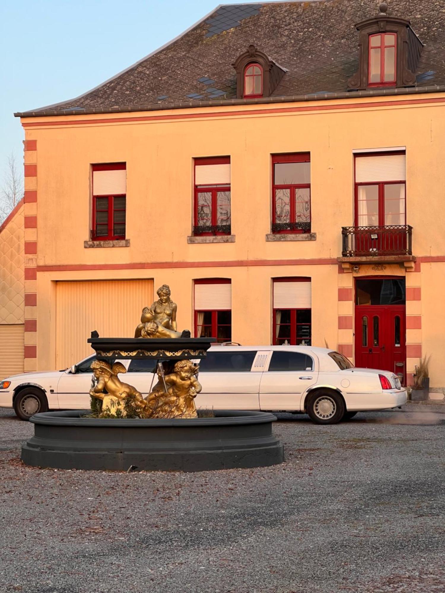 Domaine Des Anges Bed & Breakfast Avesnes-sur-Helpe Bagian luar foto