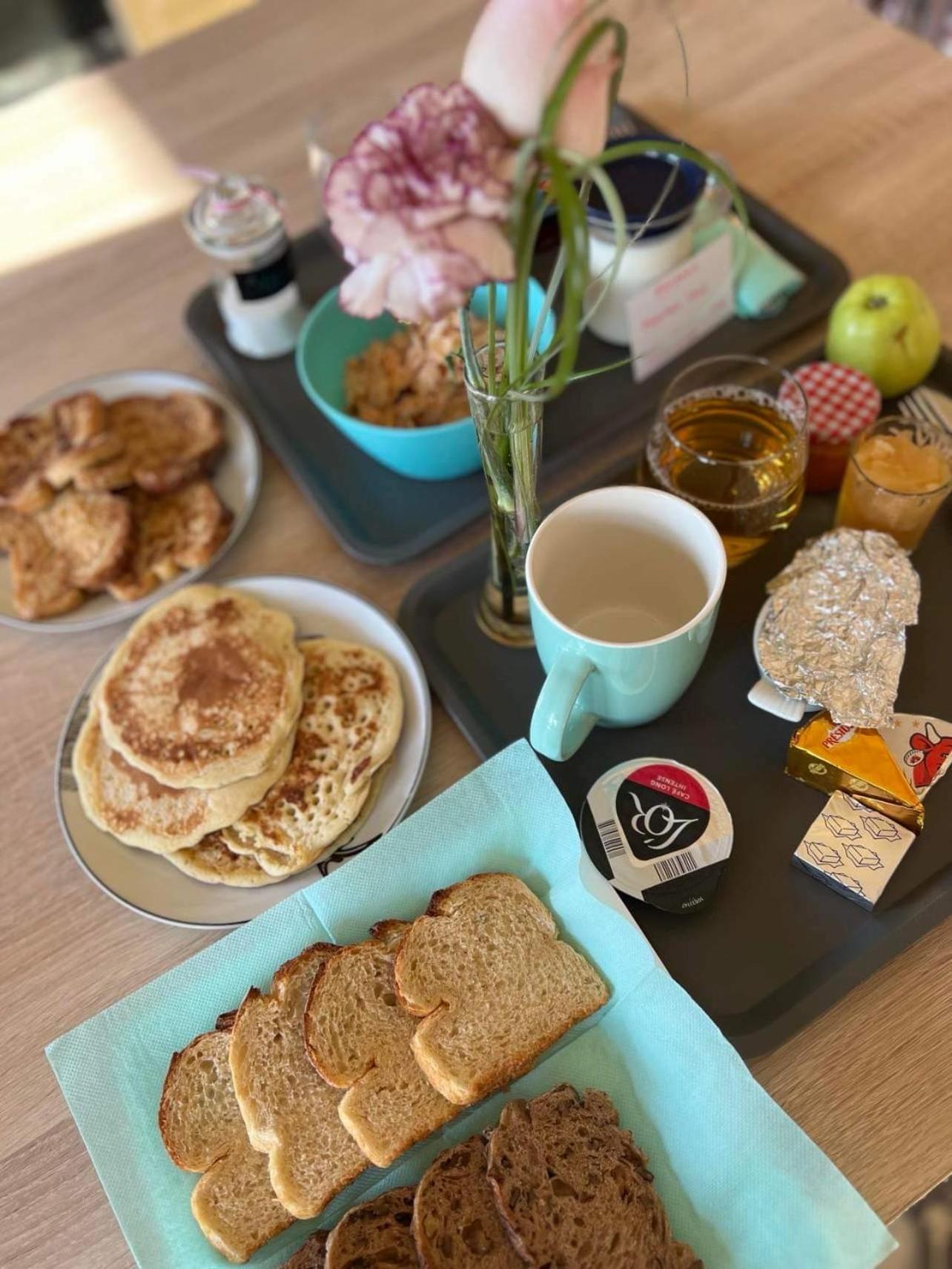 Domaine Des Anges Bed & Breakfast Avesnes-sur-Helpe Bagian luar foto